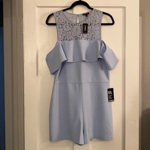 NWT • Express lace romper